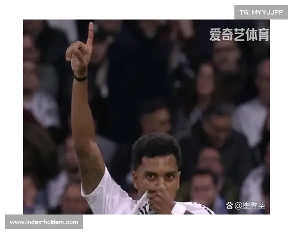 阿诺德伤愈在即,皇马右路补强现转机 阿诺德伤愈在即,皇马右路补强现转机